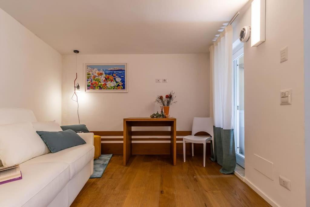 Cconforthotels Appartamento Domus Venezia บารี ภายนอก รูปภาพ